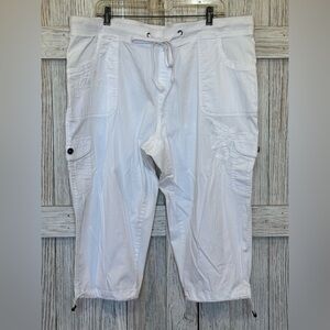 Terra & Sky White  Capri Pants sz 1X 16/18